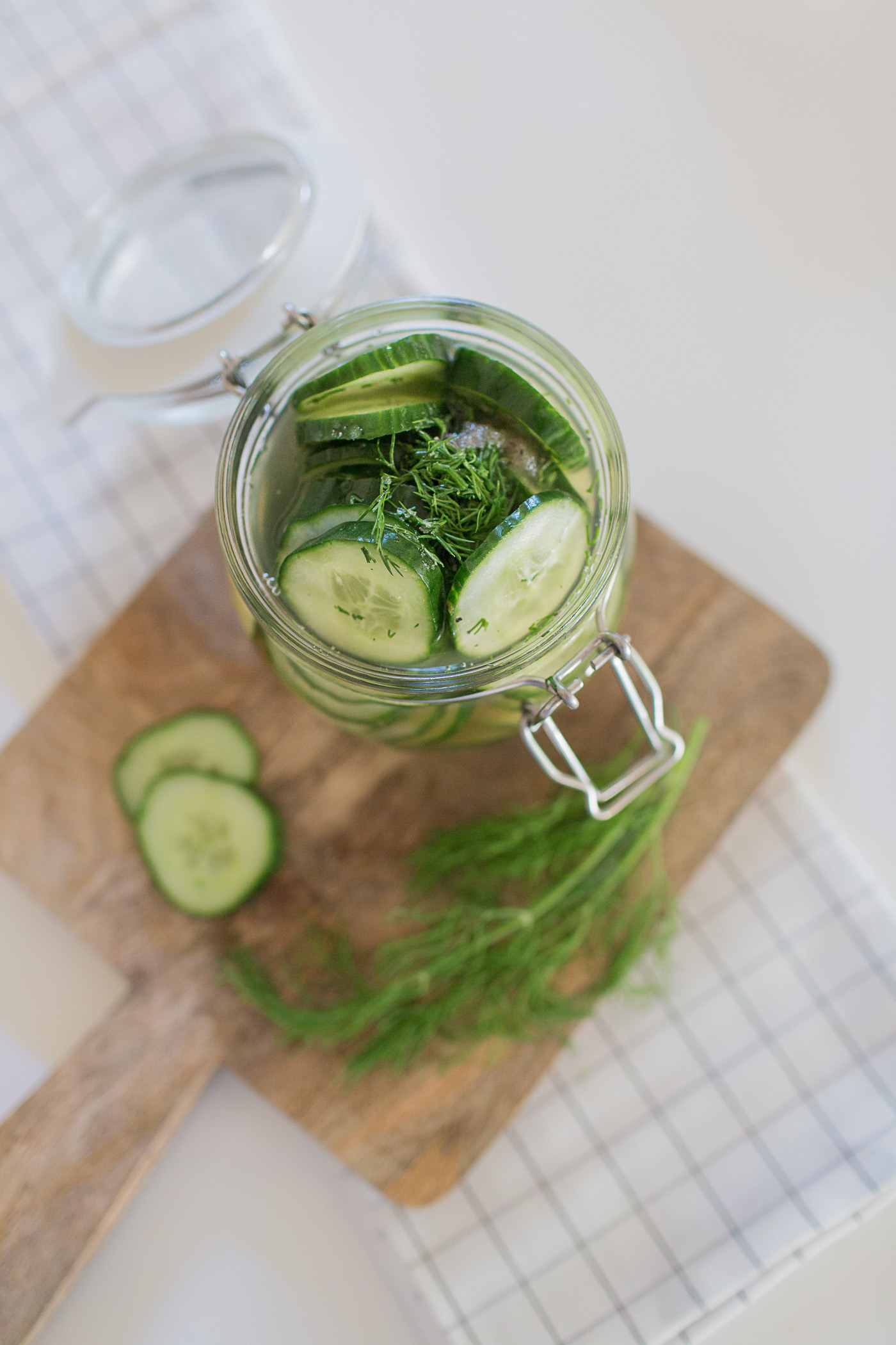 How to make Syltede Agurker (Danish Cucumber Salad)