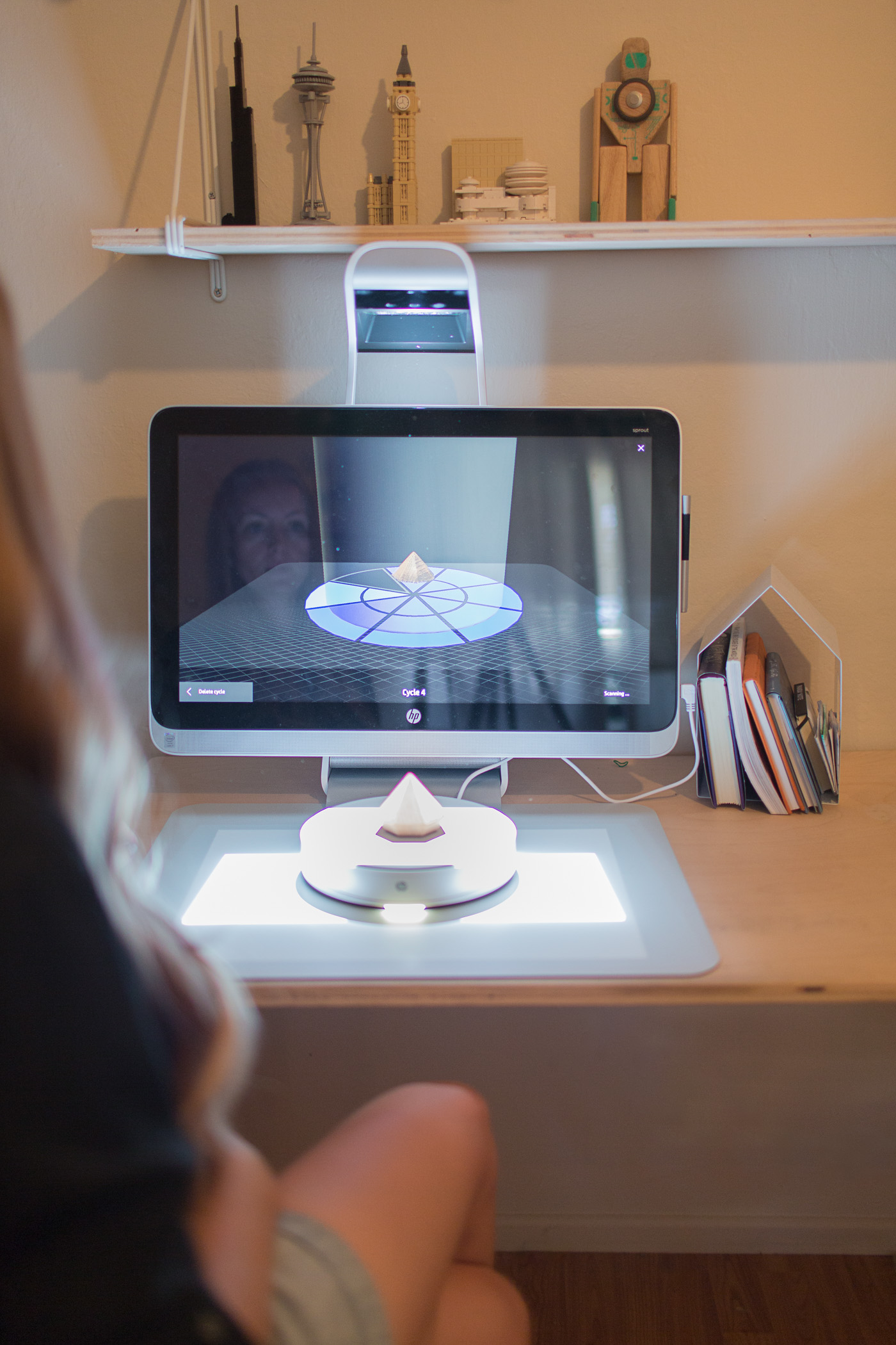 HP Sprout computer with 3D Scanner technology