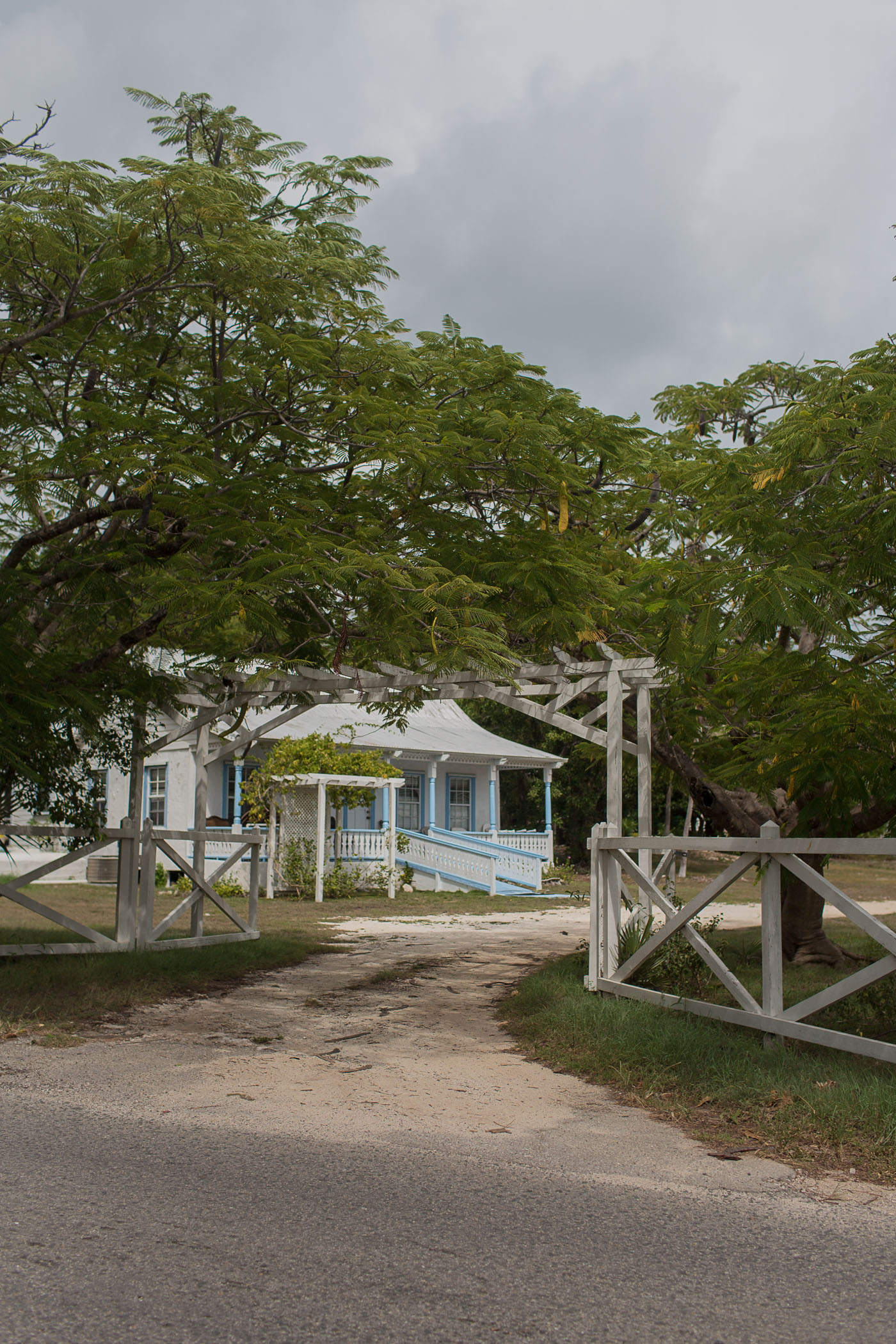 Old Caymanian House, over 100 years old.