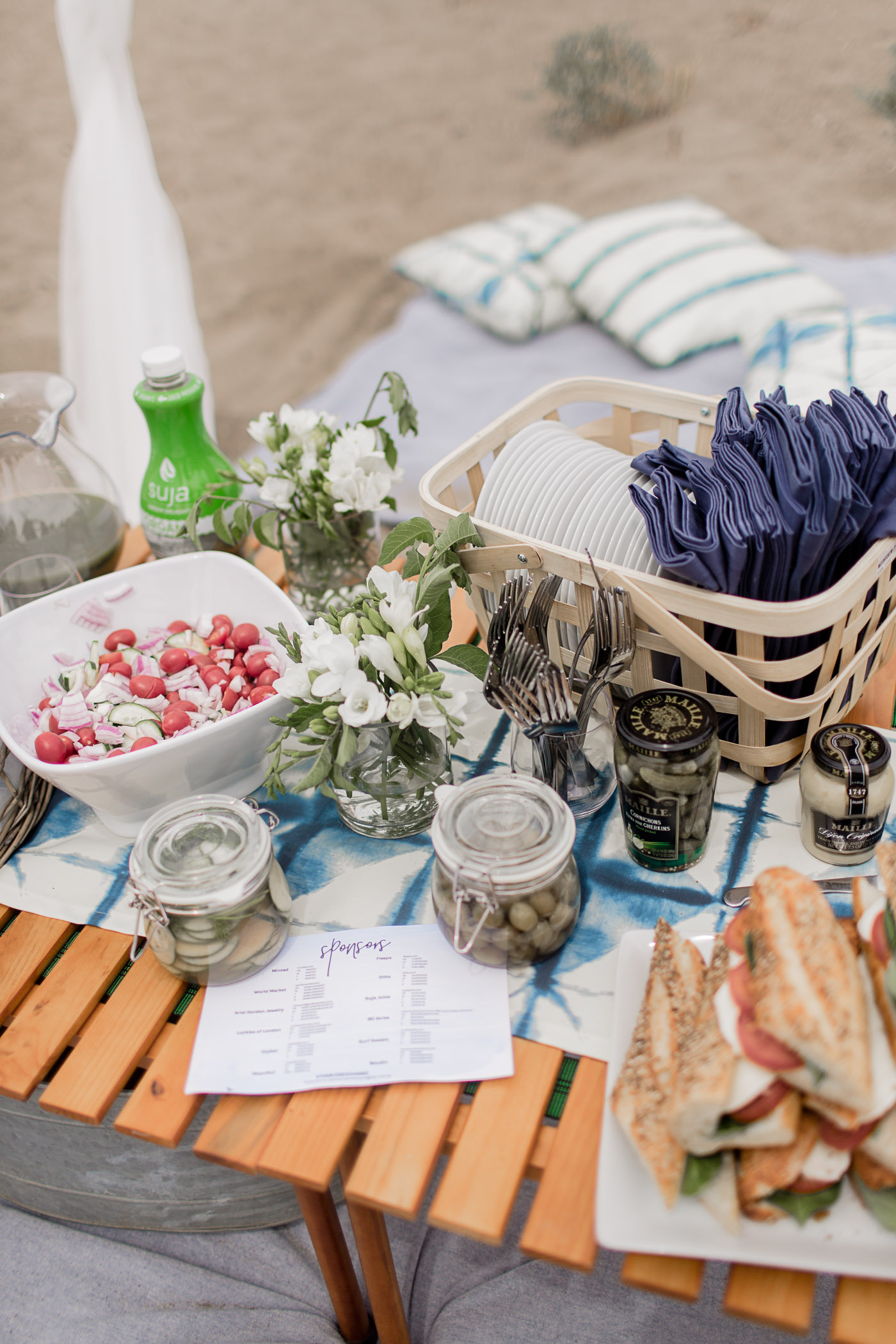 5 tips for throwing the perfect picnic party