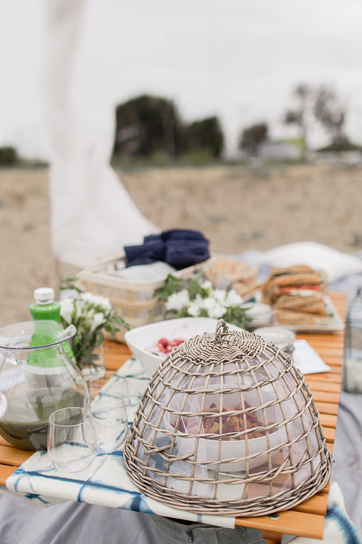 5 tips for throwing the perfect picnic party