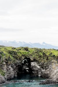 Guide to Ring Road in Iceland, 10 days of driving, stops, and food along the way.