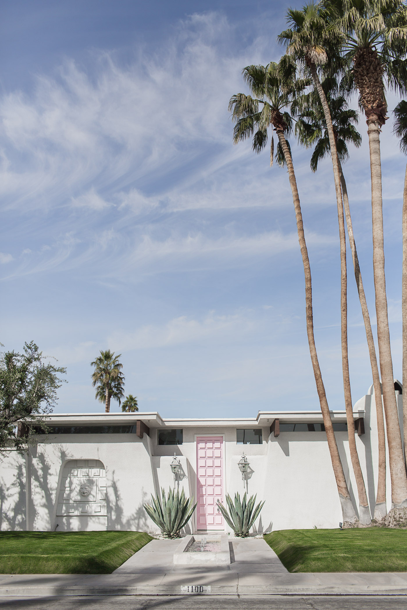 That Pink Door - A Non-Colorful Palm Springs Door Tour